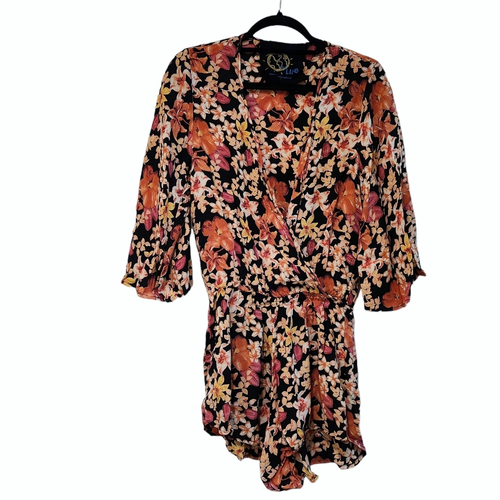 Blue Life Floral Flowy Romper Size Small